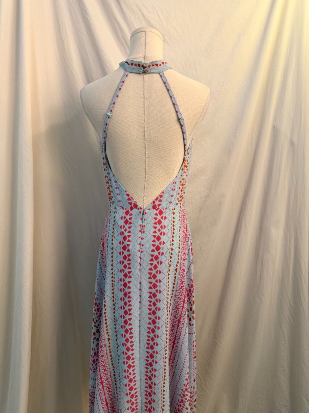 BCBGMAXAZRIA Printed Halter High Low Dress | Vacation Wedding Guest Dress - Picture 2 of 3